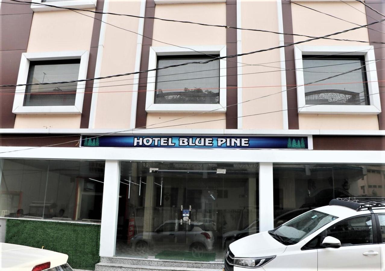 Hotel Blue Pine Haridwār Exterior foto
